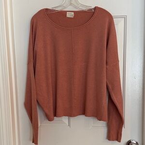 Women's Relaxed Scoop Neck Sweater